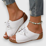 Saszkia – Vintage stílusú szandál