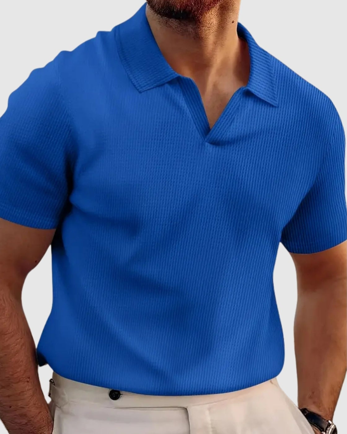 Sebestyén – V-nyakú ribana póló