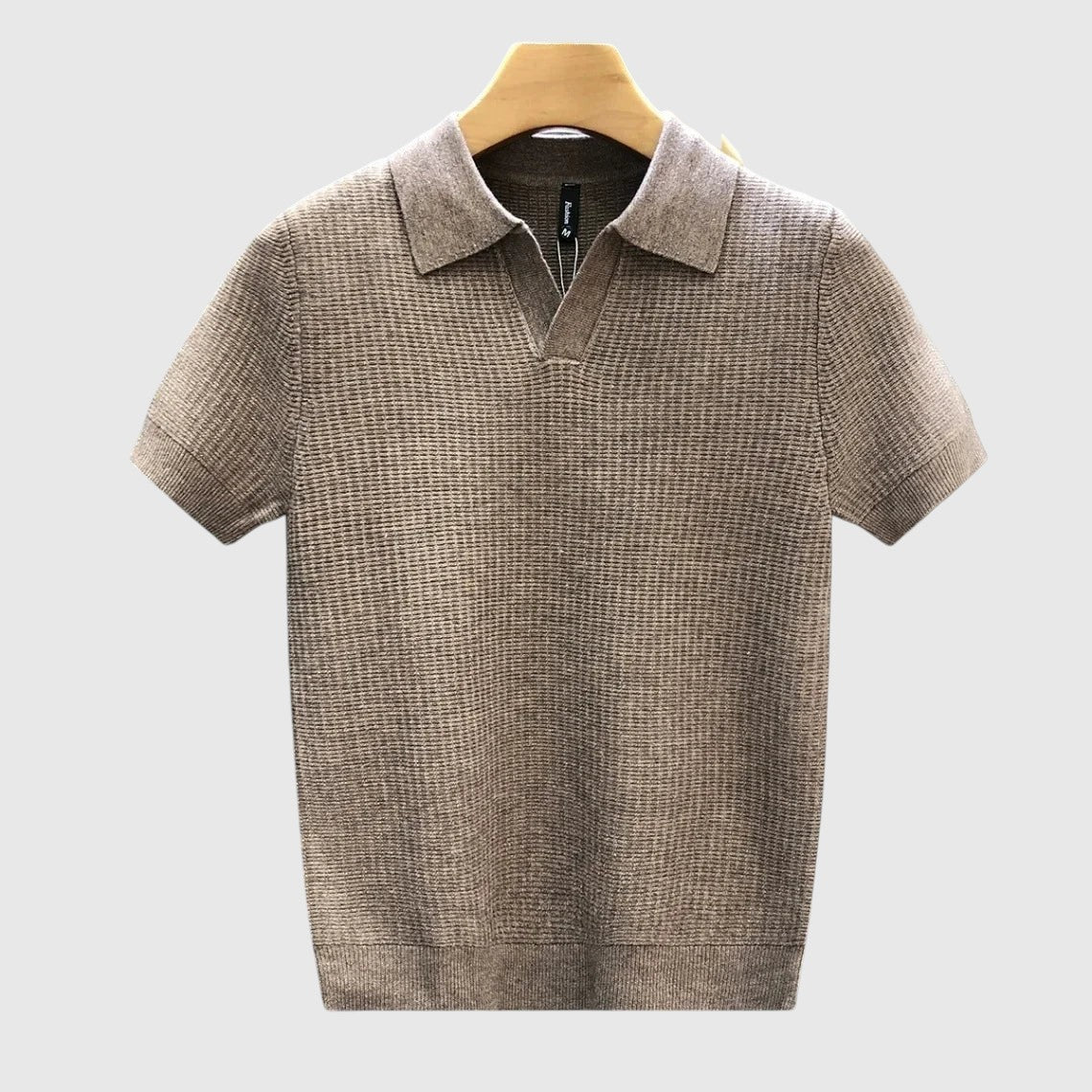 Csongor - Lélegző anyagból készült póló